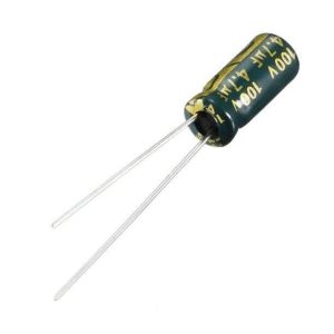 4.7UF-100V