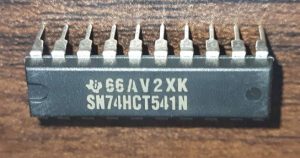 74HCT541 - DIP