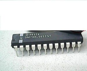 74LS652 - DIP