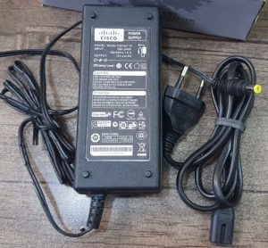 ADAPTOR 12V-5A برند CISCO