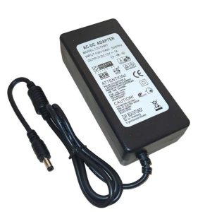 ADAPTOR 12V-7A بین راهی