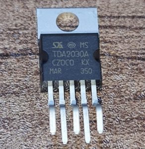 TDA2030A - DIP