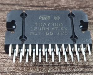 TDA7388 - DIP